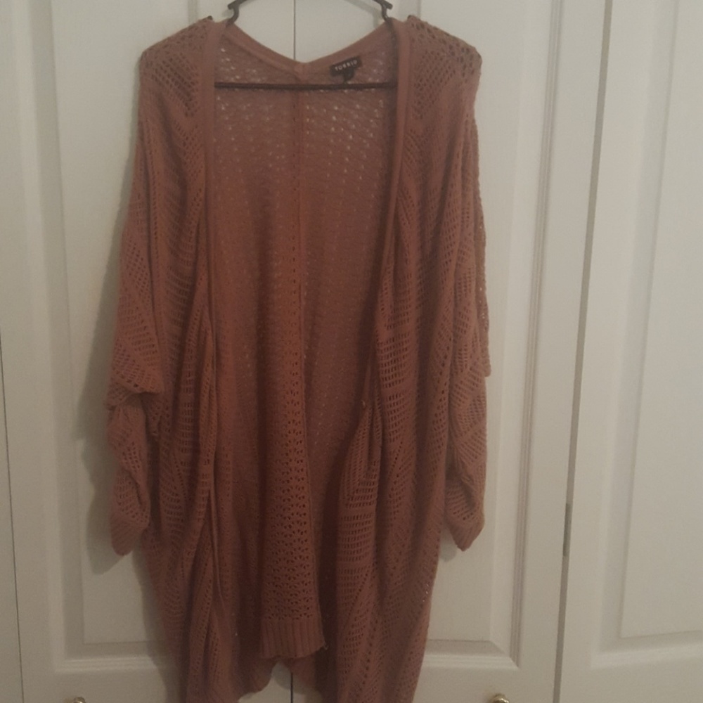 Slouchy Knit Rose colored Cardigan. Hip Length.